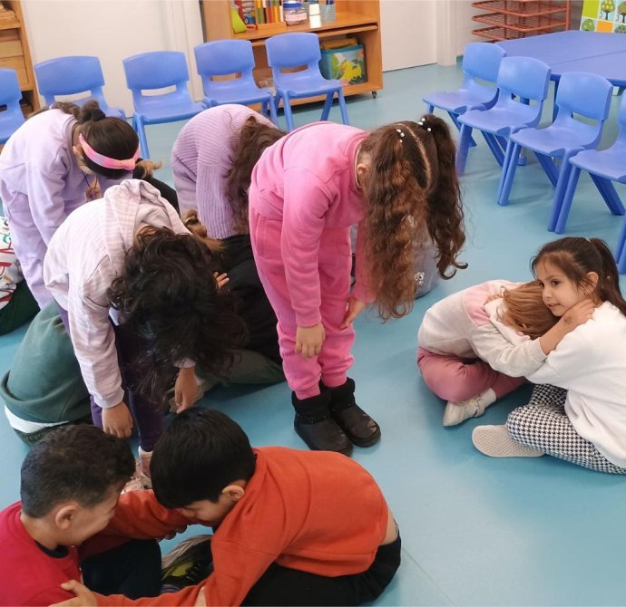Από την παραβολή στην πράξη.